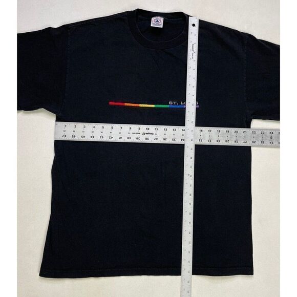 VINTAGE St Louis Pride LGBT T-shirt Men Large Black Embroidered 90s - Picture 5 of 5